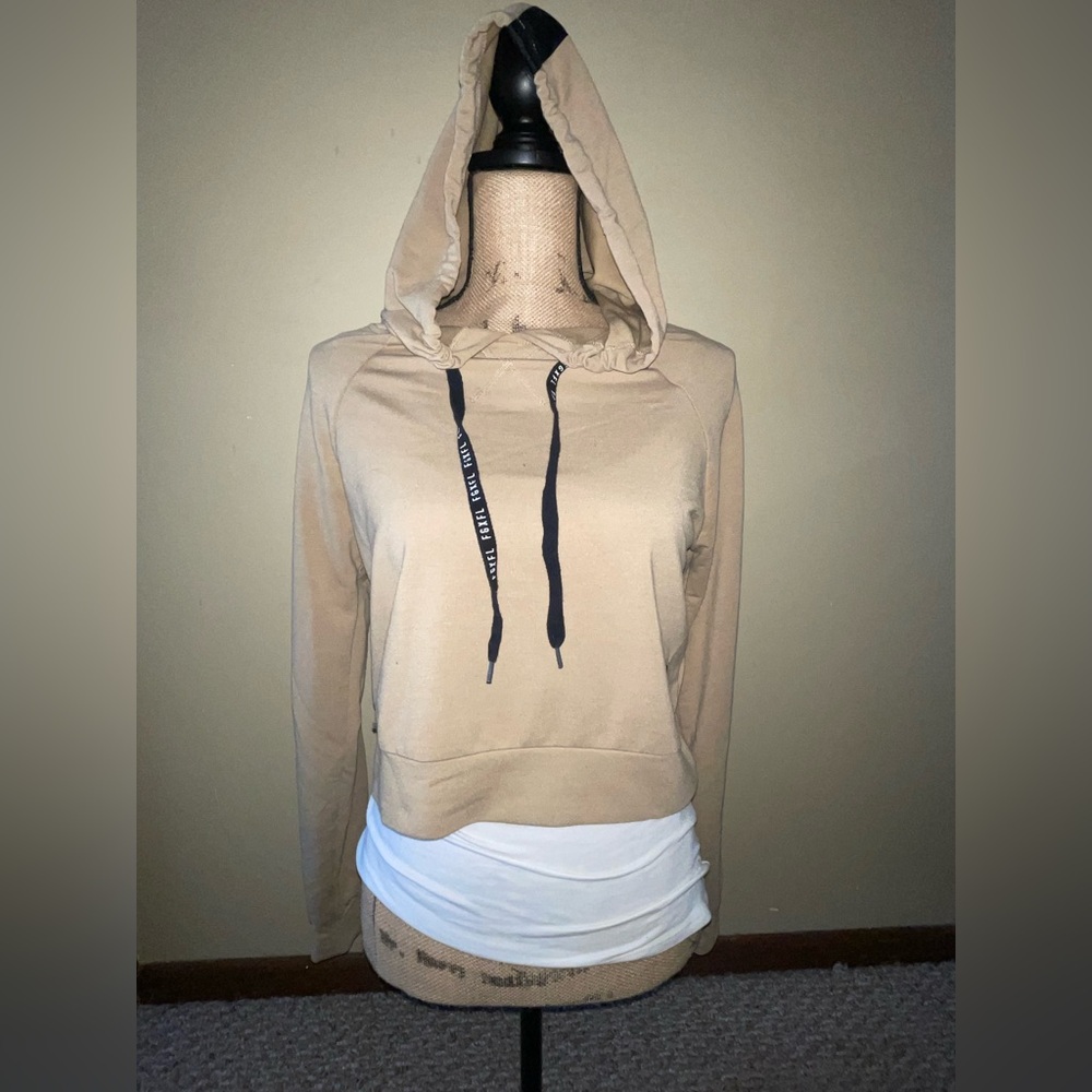 Flag Nor Fail Beige Black Crop Hoodie Sweatshirt Small